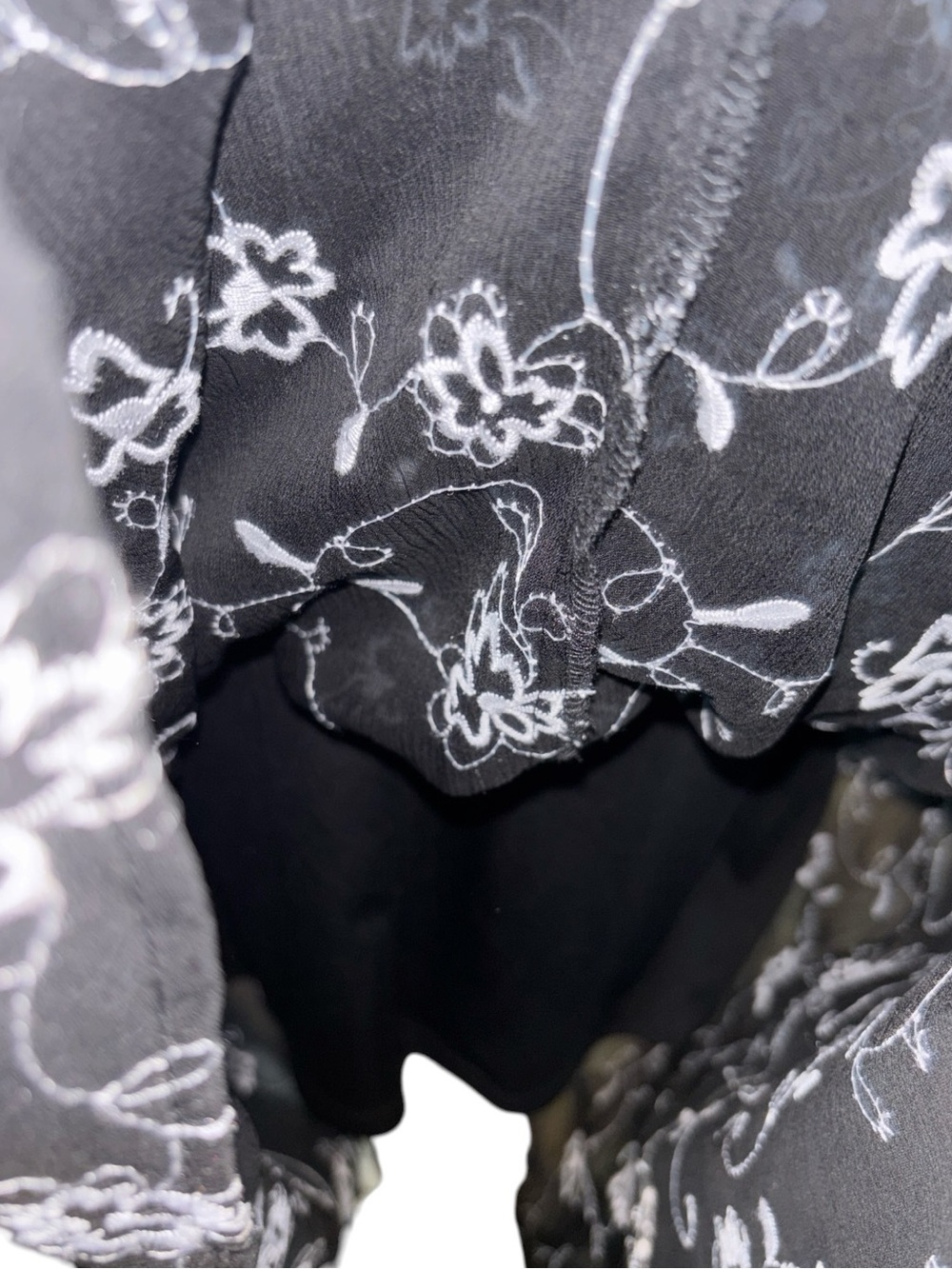 DKNY Floral Midi Dress w/ White Bloom Print, P2P:21.5”, L:46”, NWT, RT $129 - Picture 9 of 13